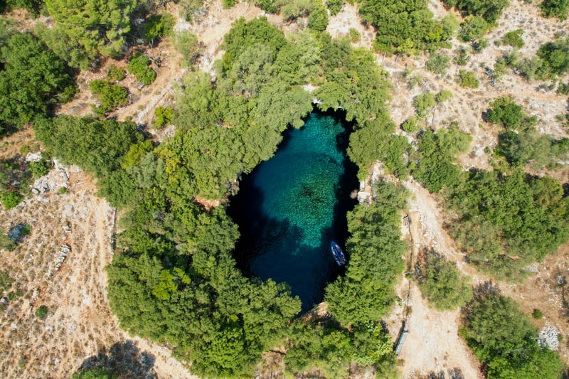 Bergsee in Griechenland